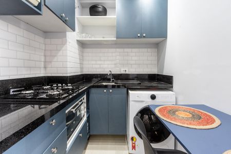 Apartamento à venda com 37m², 2 quartos e sem vagaCozinha e Área de Serviço