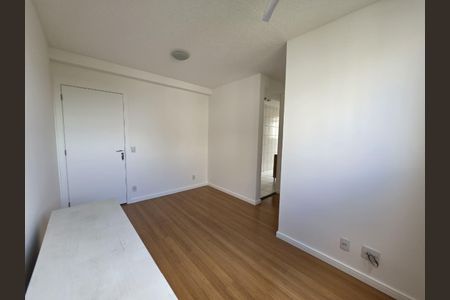 Sala de apartamento para alugar com 2 quartos, 46m² em Vila Catia, Nova Iguaçu