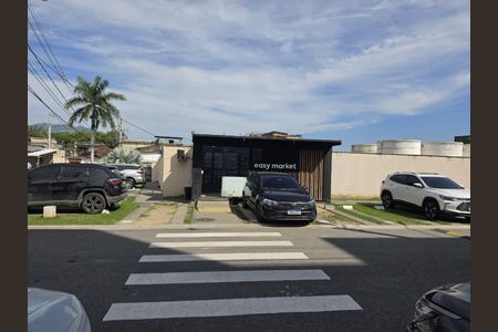 Apartamento para alugar com 46m², 2 quartos e 1 vagaMinimercado