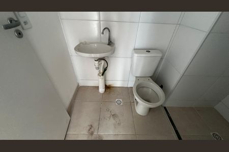 Apartamento à venda com 53m², 2 quartos e 1 vaga Apartamento à venda com 53m², 2 quartos e 1 vagaBanheiro