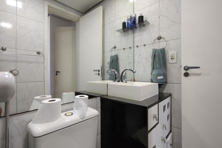 Apartamento à venda com 109m², 2 quartos e 1 vagaBanheiro Social