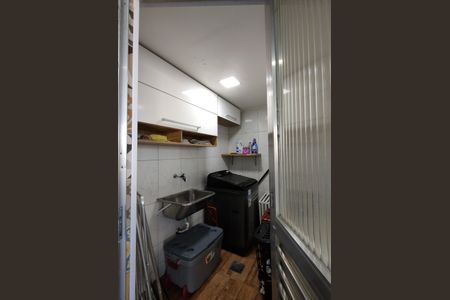 Apartamento à venda com 109m², 2 quartos e 1 vagaÁrea de Serviço