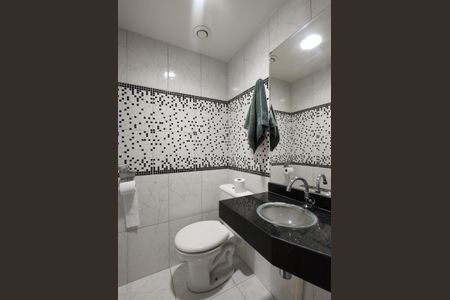 Apartamento à venda com 109m², 2 quartos e 1 vagaLavabo