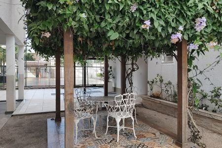 Apartamento à venda com 109m², 2 quartos e 1 vagaÁrea comum