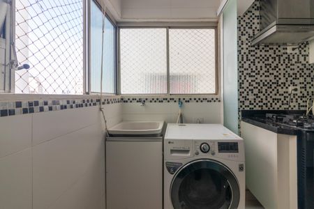 Apartamento à venda com 87m², 3 quartos e 1 vagaÁrea de Serviço