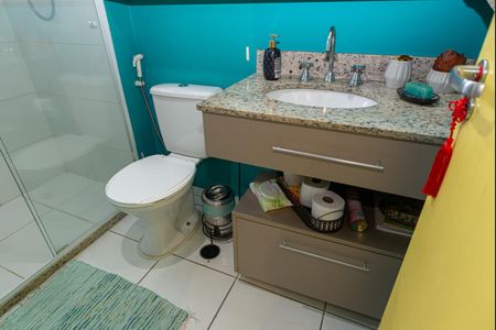 Apartamento para alugar com 57m², 2 quartos e 1 vagaBanheiro 2