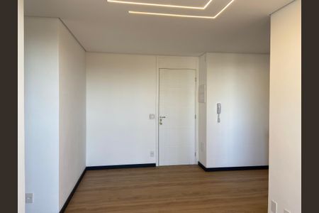Apartamento para alugar com 48m², 2 quartos e 1 vagaSala