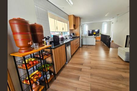 Sala/Cozinha de casa para alugar com 2 quartos, 180m² em Paraíso, Santo André