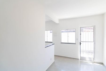 Sala de casa para alugar com 1 quarto, 36m² em Campo Grande, Rio de Janeiro