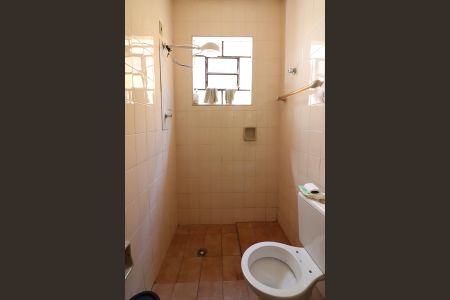 Casa à venda com 150m², 2 quartos e 1 vagaBanheiro Social