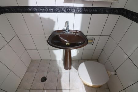 Casa à venda com 150m², 2 quartos e 1 vagaBanheiro Social 2