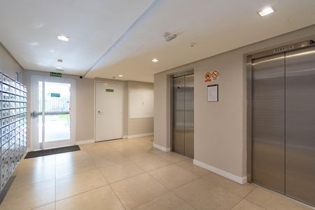 Apartamento para alugar com 55m², 2 quartos e 1 vagaÁrea comum