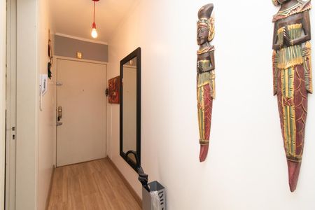Apartamento à venda com 69m², 2 quartos e 1 vagaCorredor