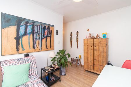 Sala de apartamento à venda com 2 quartos, 69m² em Teresópolis, Porto Alegre