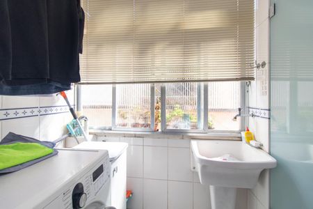 Apartamento à venda com 69m², 2 quartos e 1 vagaCozinha e Área de Serviço