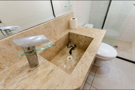 Apartamento para alugar com 42m², 2 quartos e 1 vagaBanheiro