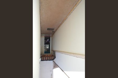 Casa para alugar com 78m², 2 quartos e 1 vagaQuintal