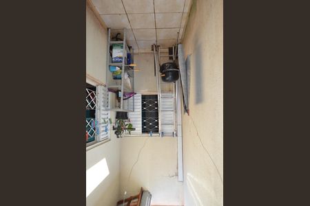 Casa para alugar com 78m², 2 quartos e 1 vagaÁrea de Serviço