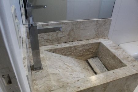 Apartamento à venda com 90m², 2 quartos e 1 vagaBanheiro Social