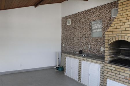 Apartamento à venda com 90m², 2 quartos e 1 vagaÁrea gourmet