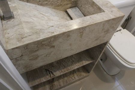 Apartamento à venda com 90m², 2 quartos e 1 vagaBanheiro Social