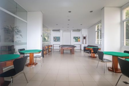Apartamento para alugar com 94m², 2 quartos e 2 vagasSala de Jogos