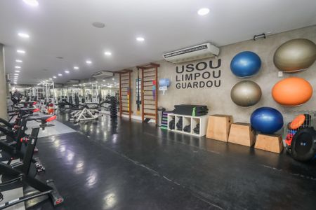 Apartamento para alugar com 94m², 2 quartos e 2 vagasÁrea comum - Academia