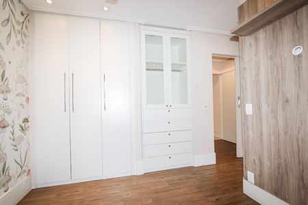 Apartamento para alugar com 94m², 2 quartos e 2 vagasSuite