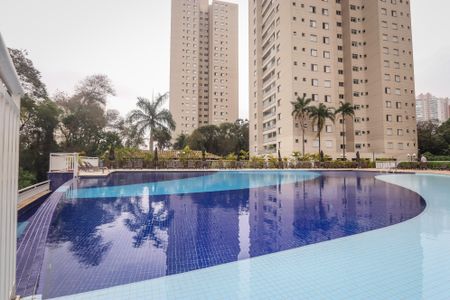 Apartamento para alugar com 94m², 2 quartos e 2 vagasÁrea comum - Piscina