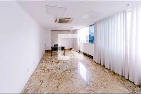 Studio à venda com 29m², 1 quarto e 1 vaga Studio à venda com 29m², 1 quarto e 1 vagaÁrea comum