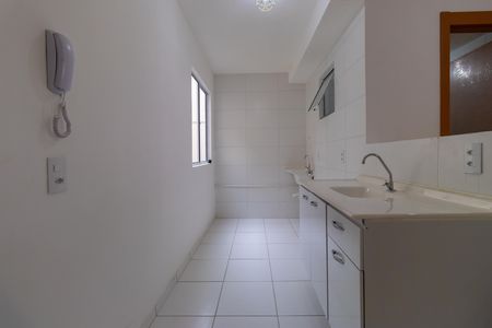 Apartamento para alugar com 46m², 2 quartos e 1 vaga Apartamento para alugar com 46m², 2 quartos e 1 vagaCozinha