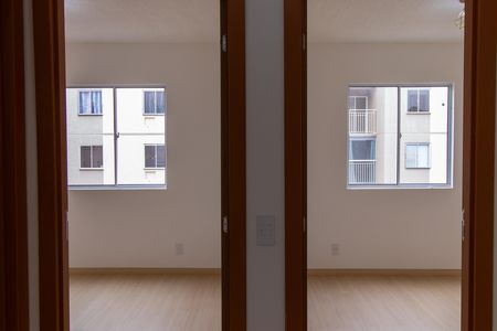 Apartamento para alugar com 46m², 2 quartos e 1 vaga Apartamento para alugar com 46m², 2 quartos e 1 vagaVista entre quarto 1 e 2