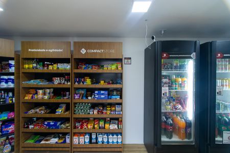 Apartamento para alugar com 46m², 2 quartos e 1 vaga Apartamento para alugar com 46m², 2 quartos e 1 vagaÁrea comum - Mini Mercado
