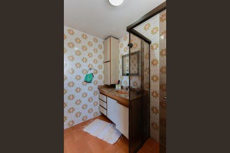 Apartamento à venda com 127m², 3 quartos e 1 vaga Apartamento à venda com 127m², 3 quartos e 1 vagaBanheiro da suíte