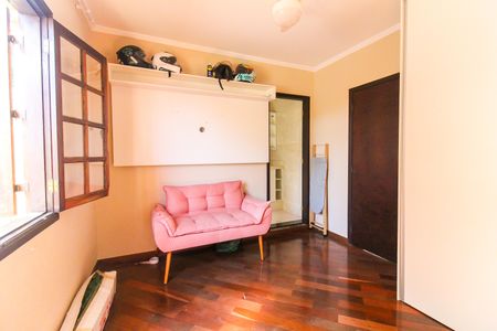 Casa para alugar com 140m², 3 quartos e 3 vagasSuíte