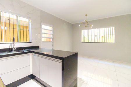 Casa para alugar com 140m², 3 quartos e 3 vagasCozinha