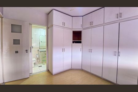 Apartamento à venda com 74m², 2 quartos e 1 vagaQuarto 2 - Suíte