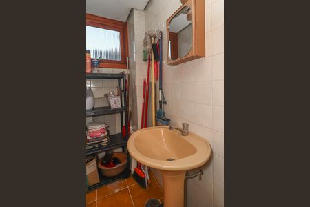 Apartamento à venda com 153m², 3 quartos e 3 vagasBanheiro de serviço