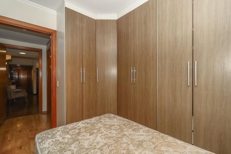 Apartamento à venda com 153m², 3 quartos e 3 vagasQuarto 2