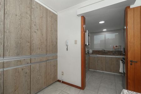 Apartamento à venda com 153m², 3 quartos e 3 vagasCozinha
