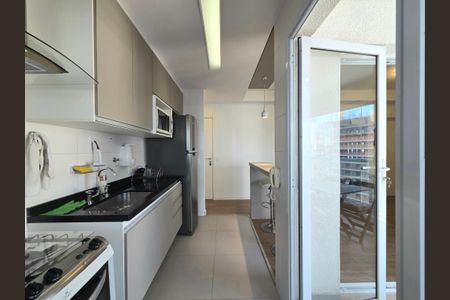 Cozinha de apartamento à venda com 1 quarto, 43m² em Vila Olímpia, São Paulo