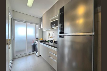 Cozinha de apartamento à venda com 1 quarto, 43m² em Vila Olímpia, São Paulo