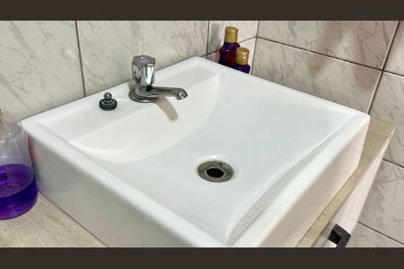 Casa à venda com 174m², 3 quartos e 4 vagas Casa à venda com 174m², 3 quartos e 4 vagasBanheiro da Suíte