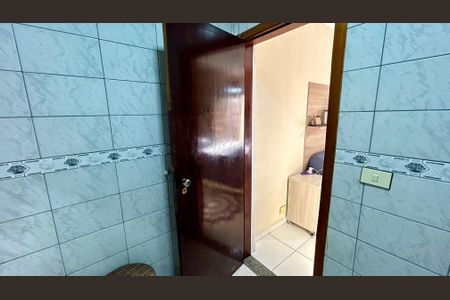 Casa à venda com 174m², 3 quartos e 4 vagas Casa à venda com 174m², 3 quartos e 4 vagasBanheiro da Suíte