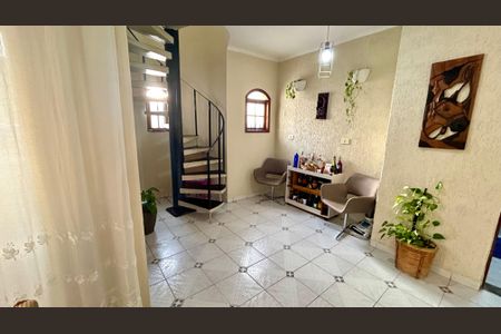 Sala de casa à venda com 3 quartos, 174m² em Jardim Tranquilidade, Guarulhos