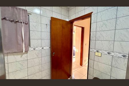 Casa à venda com 174m², 3 quartos e 4 vagas Casa à venda com 174m², 3 quartos e 4 vagasBanheiro 1