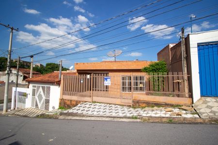 Casa para alugar com 188m², 3 quartos e 2 vagasFachada 