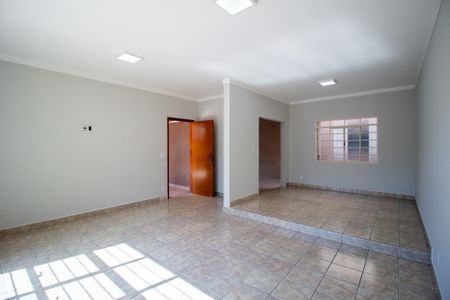 Sala  de casa para alugar com 3 quartos, 188m² em Vila Hortência, Sorocaba