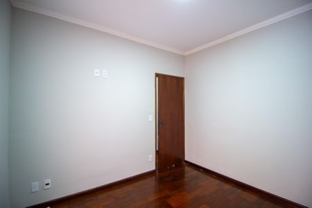 Casa para alugar com 188m², 3 quartos e 2 vagasQuarto 2