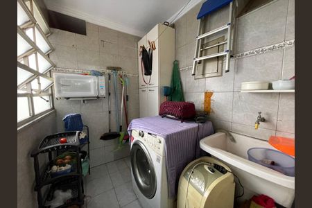 Apartamento à venda com 96m², 3 quartos e 1 vagaÁrea de Serviço
